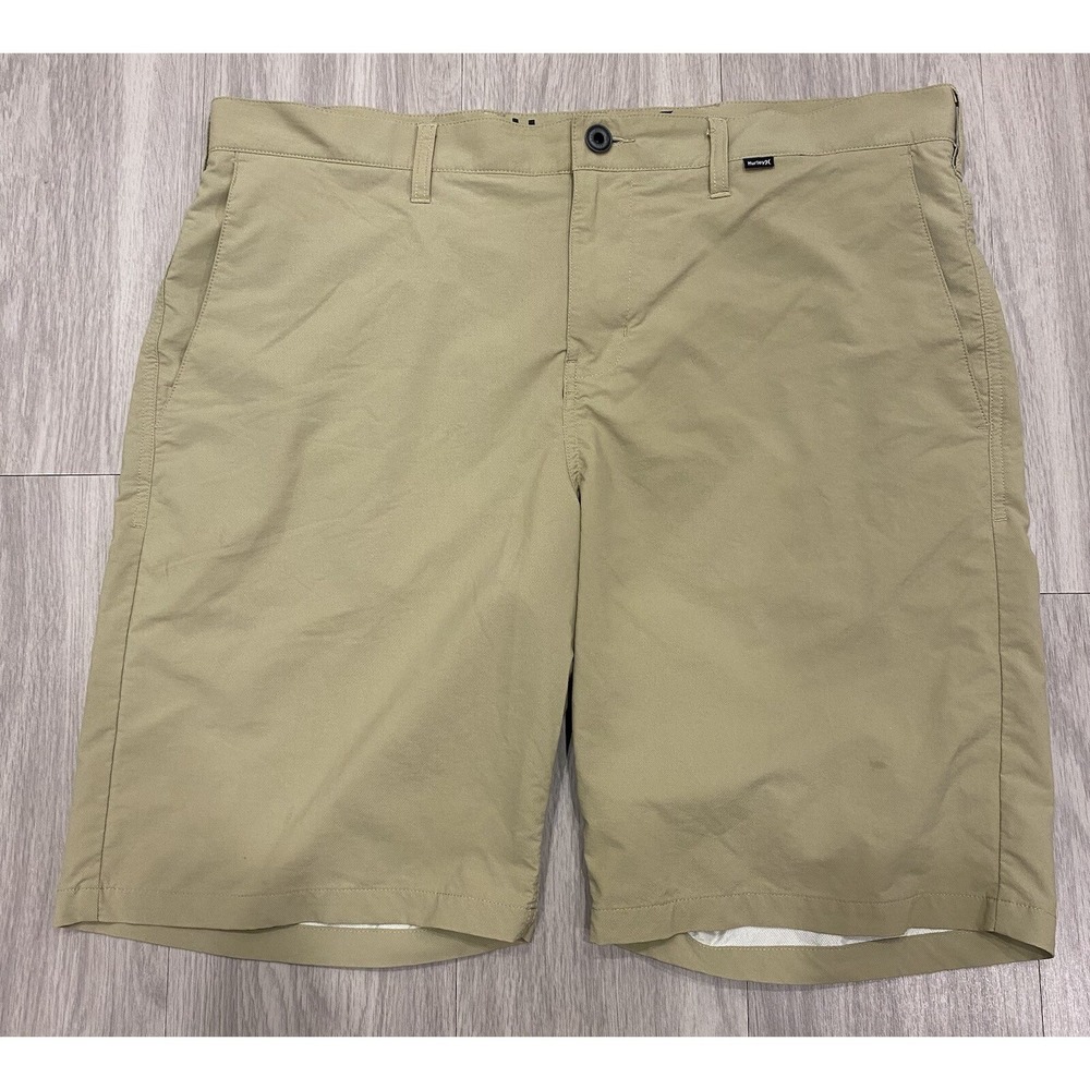 Hurley Nike Dri-Fit Men's Beige‎ Khaki Tan Chino Shorts Size 38 *Stains